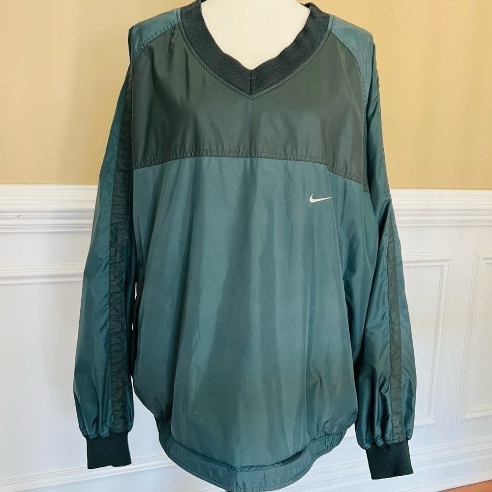 Men's Unique Style Vintage Nike Pullover Windbreaker in 2 Tone Green - Picture 5 of 10